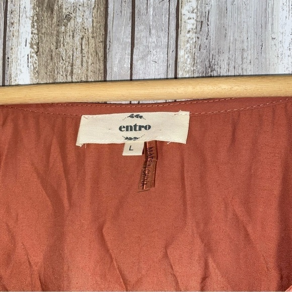 Entro Rust Colored Ruffle Neck Blouse - Picture 5 of 5